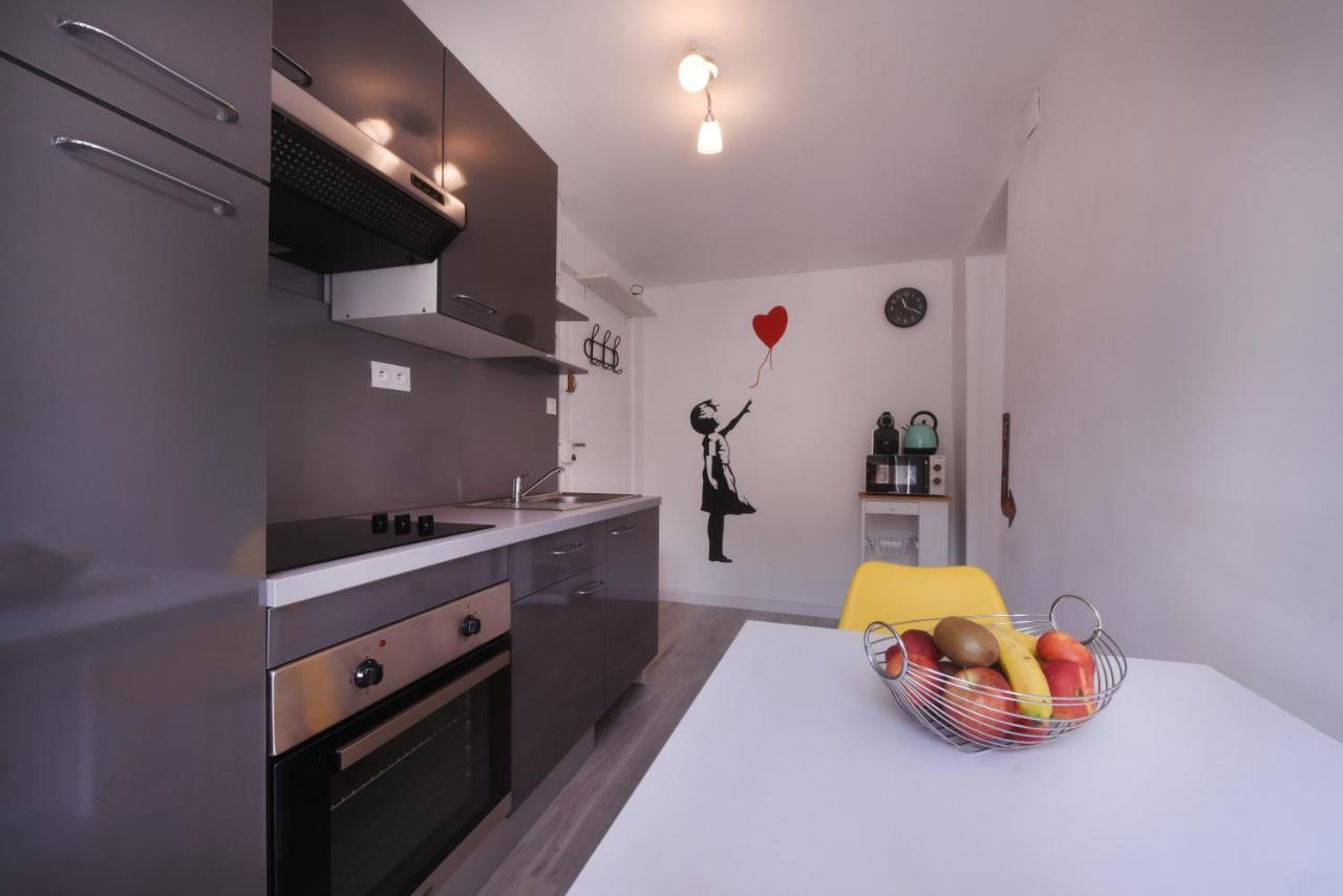 Coeur De Vieille Ville Gex Bagian luar foto