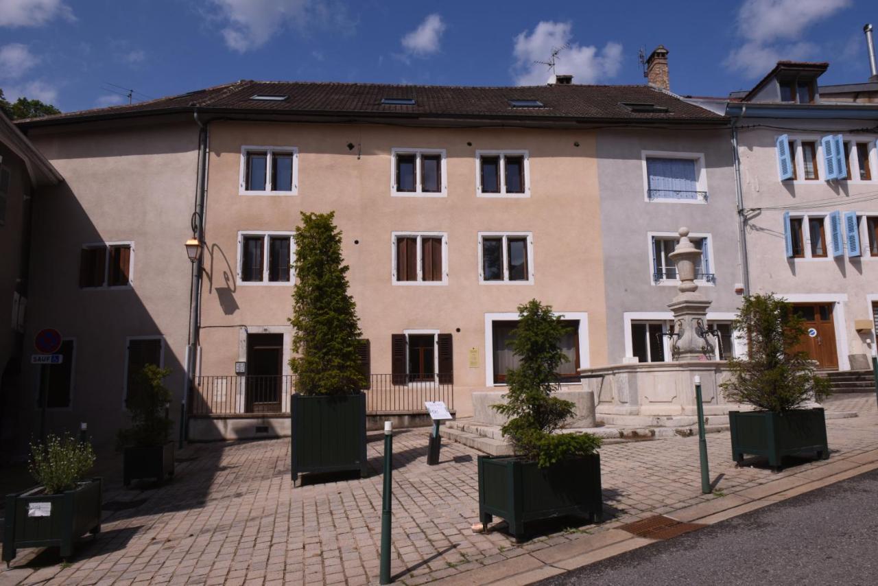 Coeur De Vieille Ville Gex Bagian luar foto